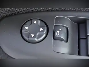Used 2025 Fiat 600 Green - Interior and Exterior details 8