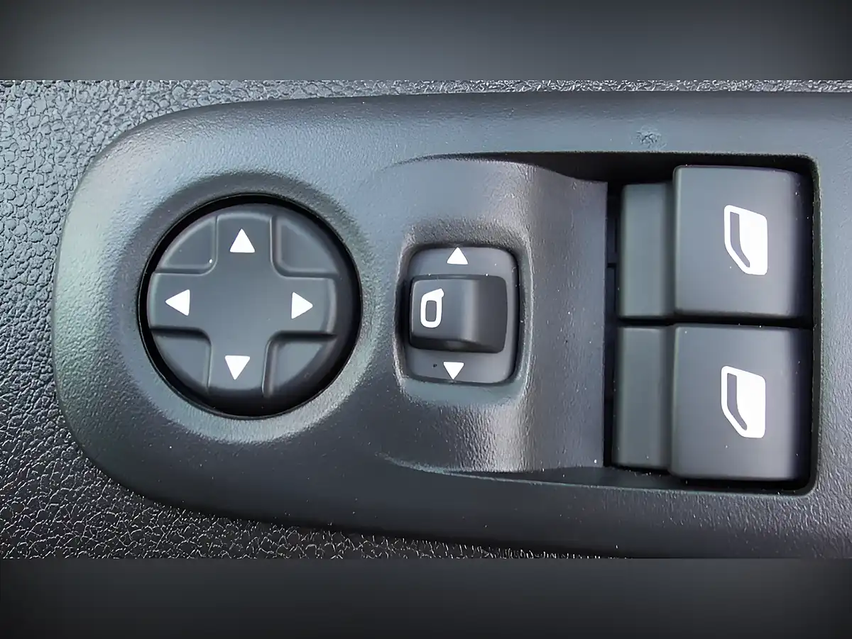Used 2025 Fiat Doblo L1 Swb White - Interior and Exterior details 7