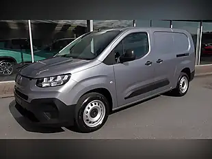 Used 2025 Fiat Doblo Maxi Primo Silver - Interior and Exterior details 5