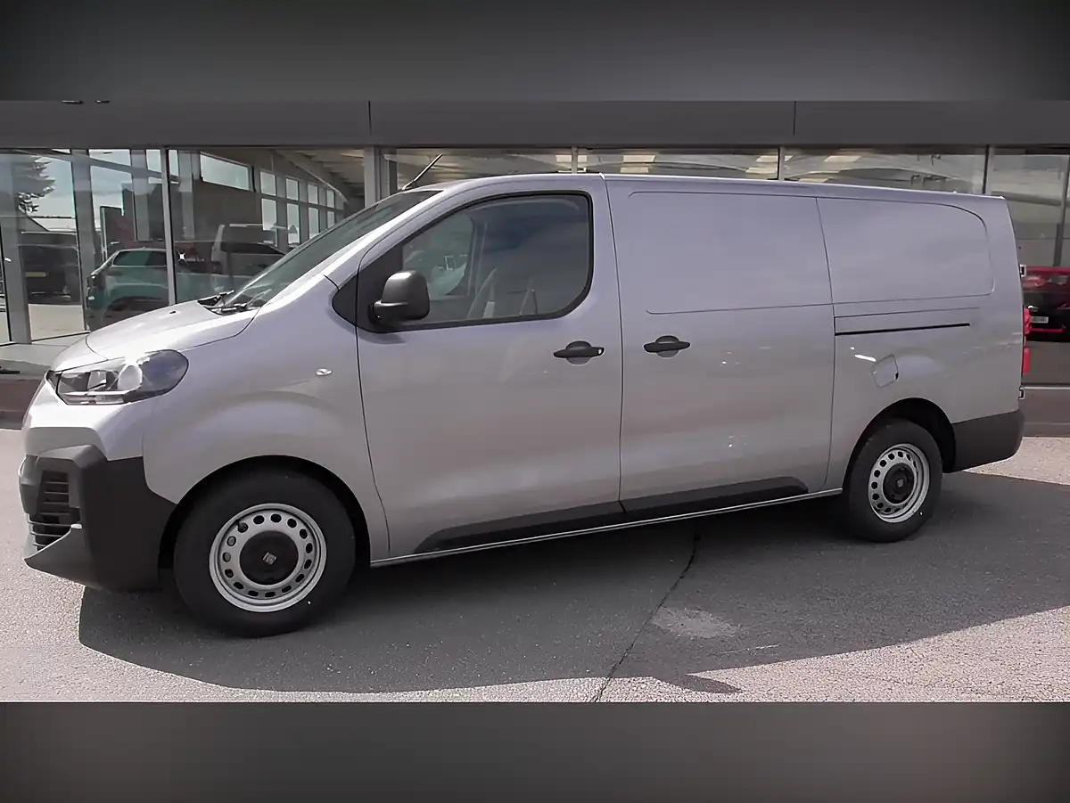 Used 2025 Fiat Scudo L2 Lwb Silver - Interior and Exterior details 6