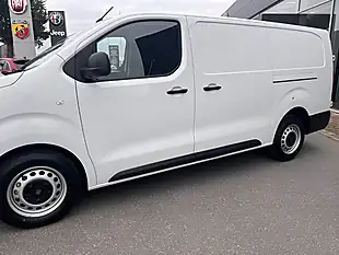 Used 2025 Fiat Scudo Lwb L2 White - Interior and Exterior details 5