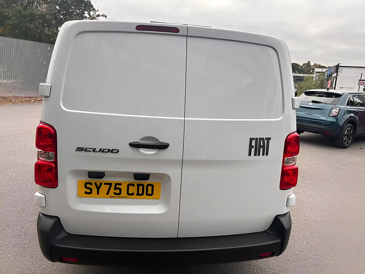 Used 2025 Fiat Scudo Lwb L2 White - Interior and Exterior details 7