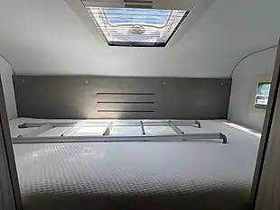 Used 2025 Ford Auto Trail Sun Living 6 Berth Black - Interior and Exterior details 12