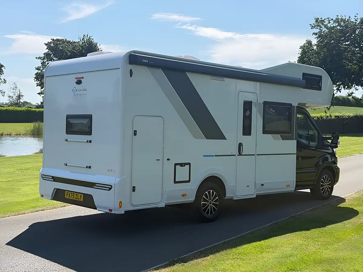 Used 2025 Ford Auto Trail Sun Living 6 Berth Black - Interior and Exterior details 4
