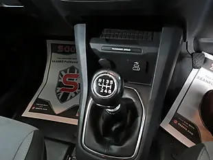 Used 2025 Ford Courier Ltd Silver - Interior and Exterior details 13