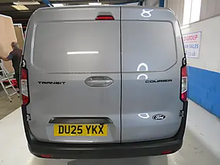 Used 2025 Ford Courier Ltd Silver - Interior and Exterior details 4