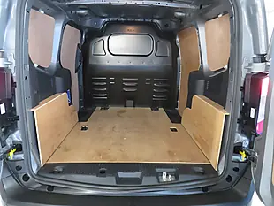 Used 2025 Ford Courier Ltd Silver - Interior and Exterior details 6