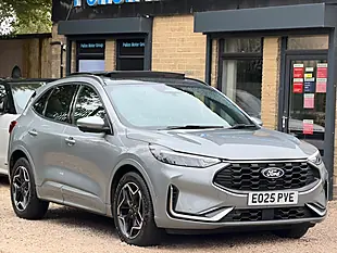 Used 2025 Ford Kuga ST-Line X Silver - Interior and Exterior details 8