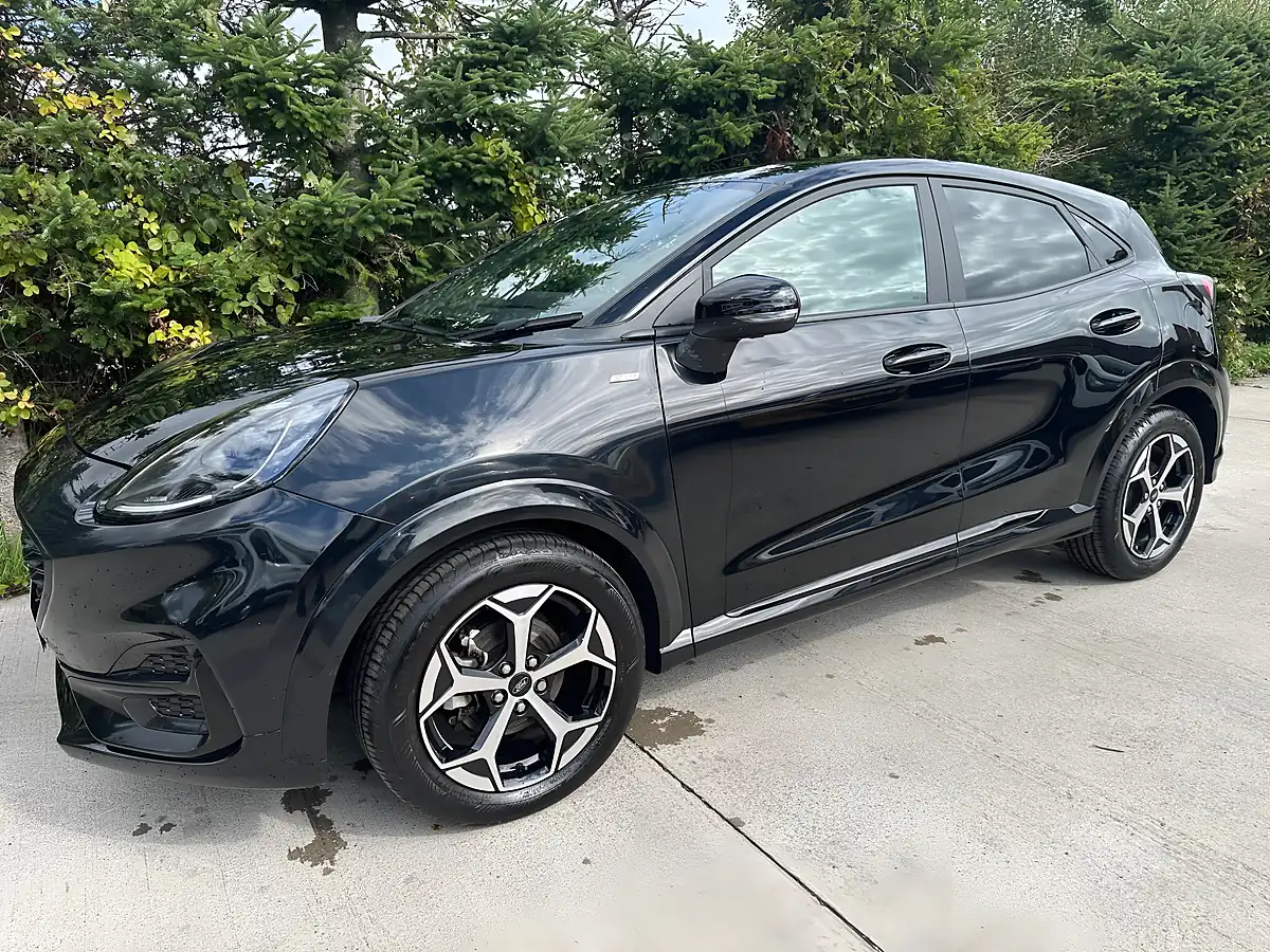 Used 2025 Ford Puma - Front View