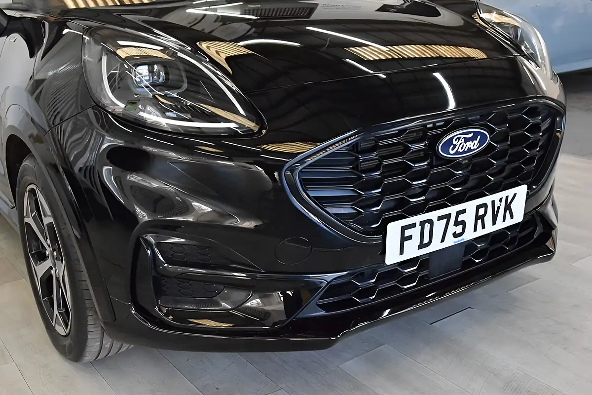 Used 2025 Ford Puma ST-Line Black - Interior and Exterior details 6