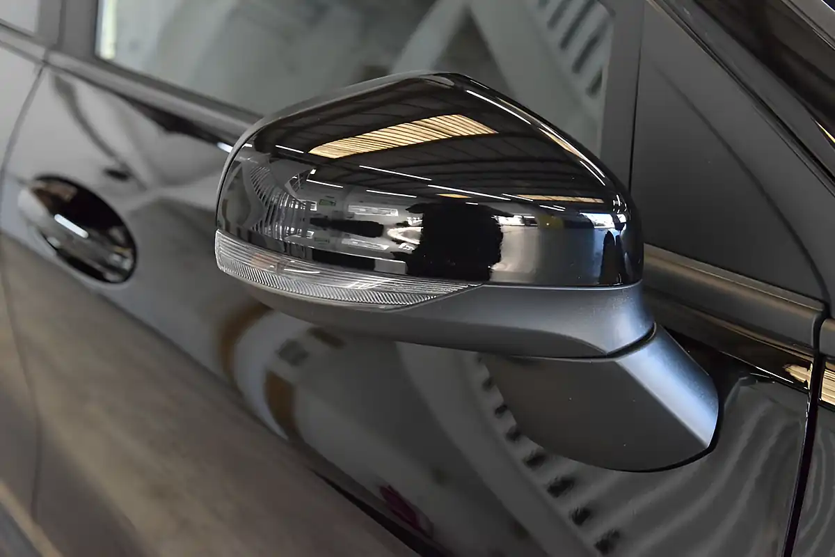 Used 2025 Ford Puma ST-Line Black - Interior and Exterior details 9