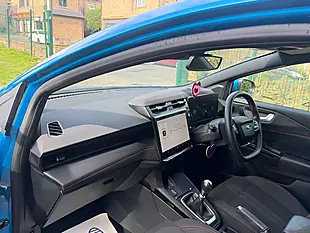Used 2025 Ford Puma ST-Line Blue - Interior and Exterior details 12