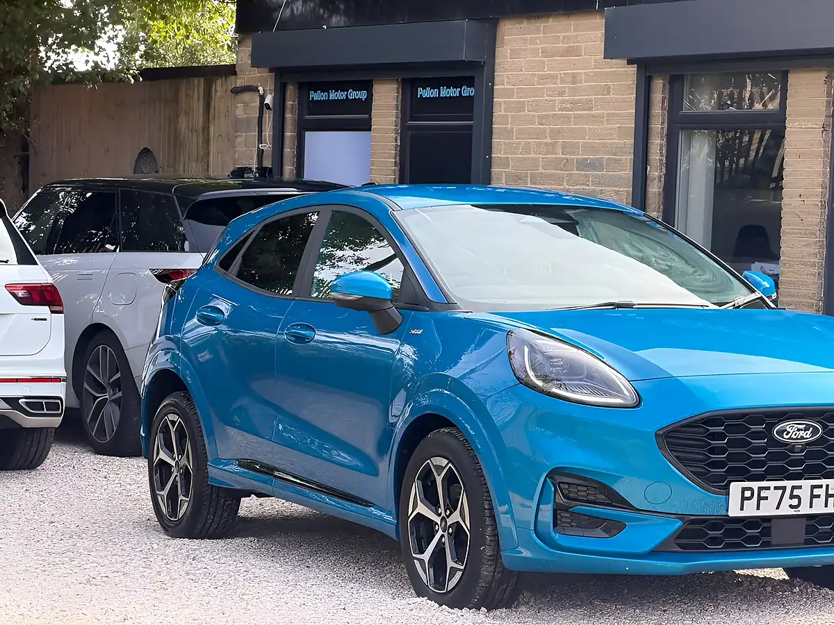 Used 2025 Ford Puma ST-Line Blue - Interior and Exterior details 18