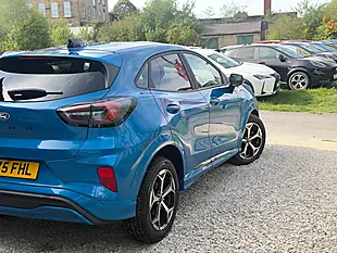 Used 2025 Ford Puma ST-Line Blue - Interior and Exterior details 19