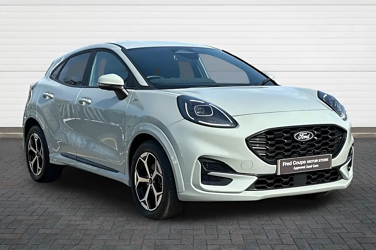 Used 2025 Ford Puma ST-Line Grey - Front View