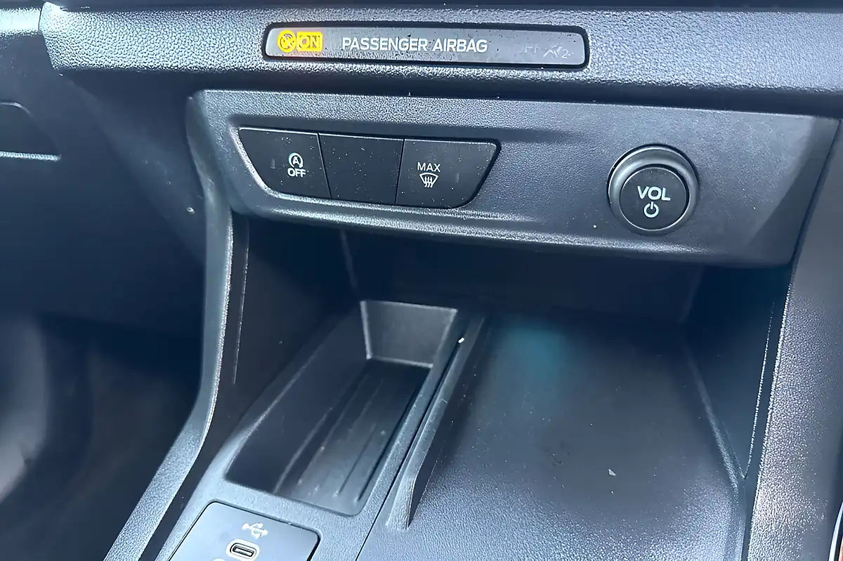 Used 2025 Ford Puma ST-Line Grey - Interior and Exterior details 20