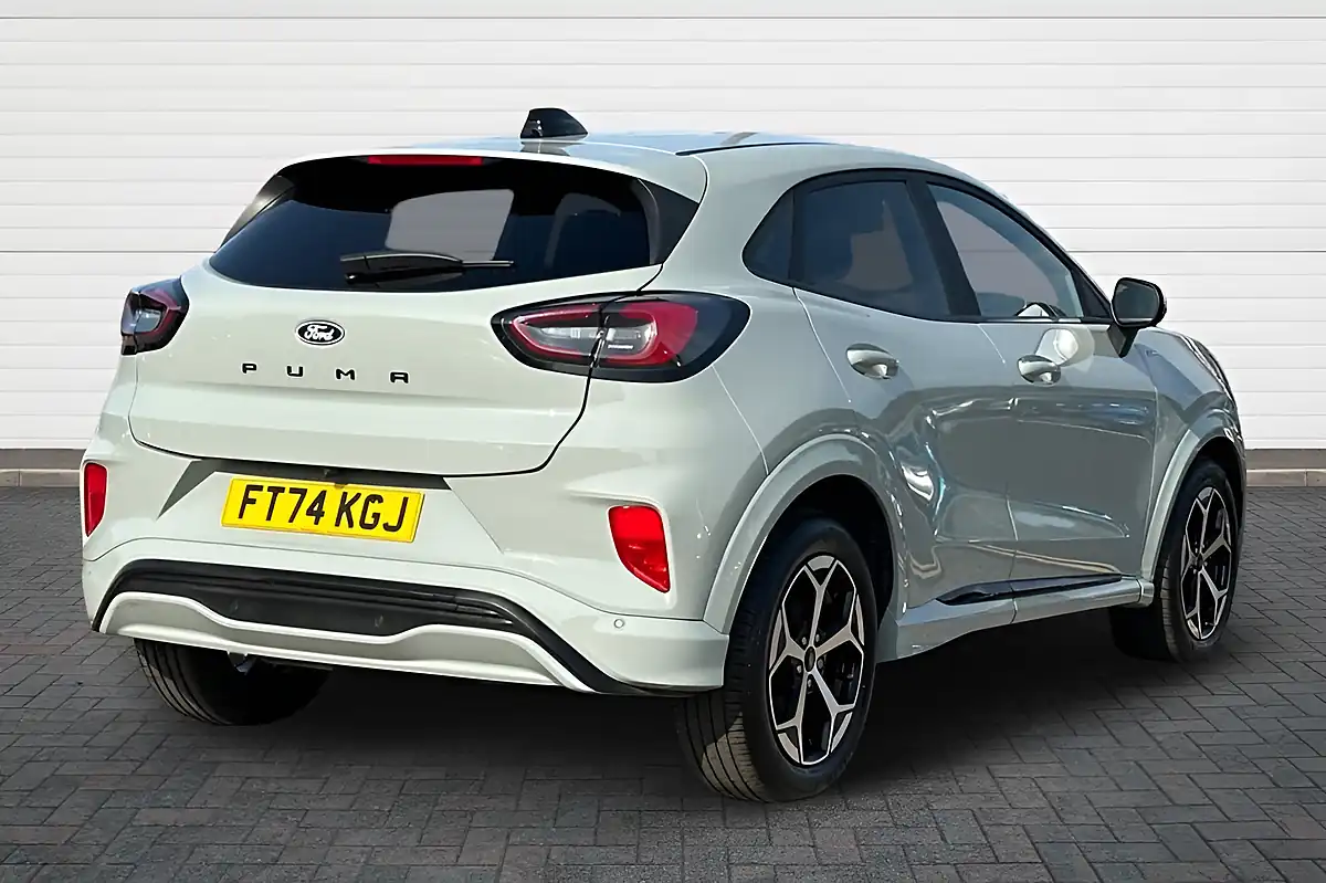 Used 2025 Ford Puma ST-Line Grey - Interior and Exterior details 3