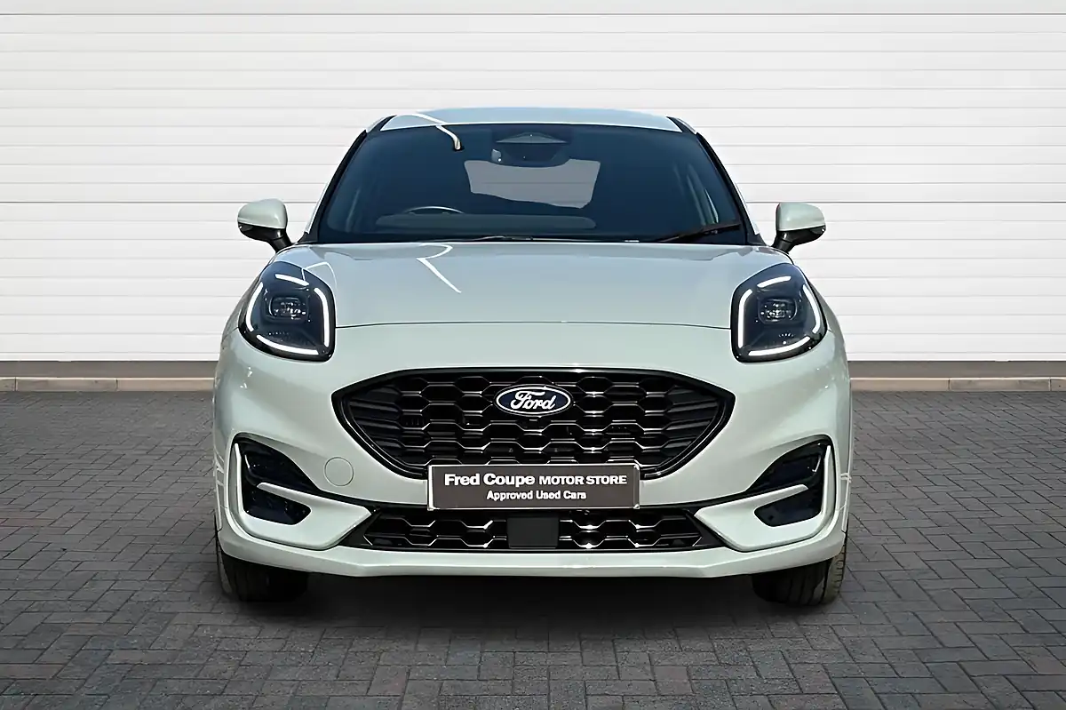 Used 2025 Ford Puma ST-Line Grey - Interior and Exterior details 8