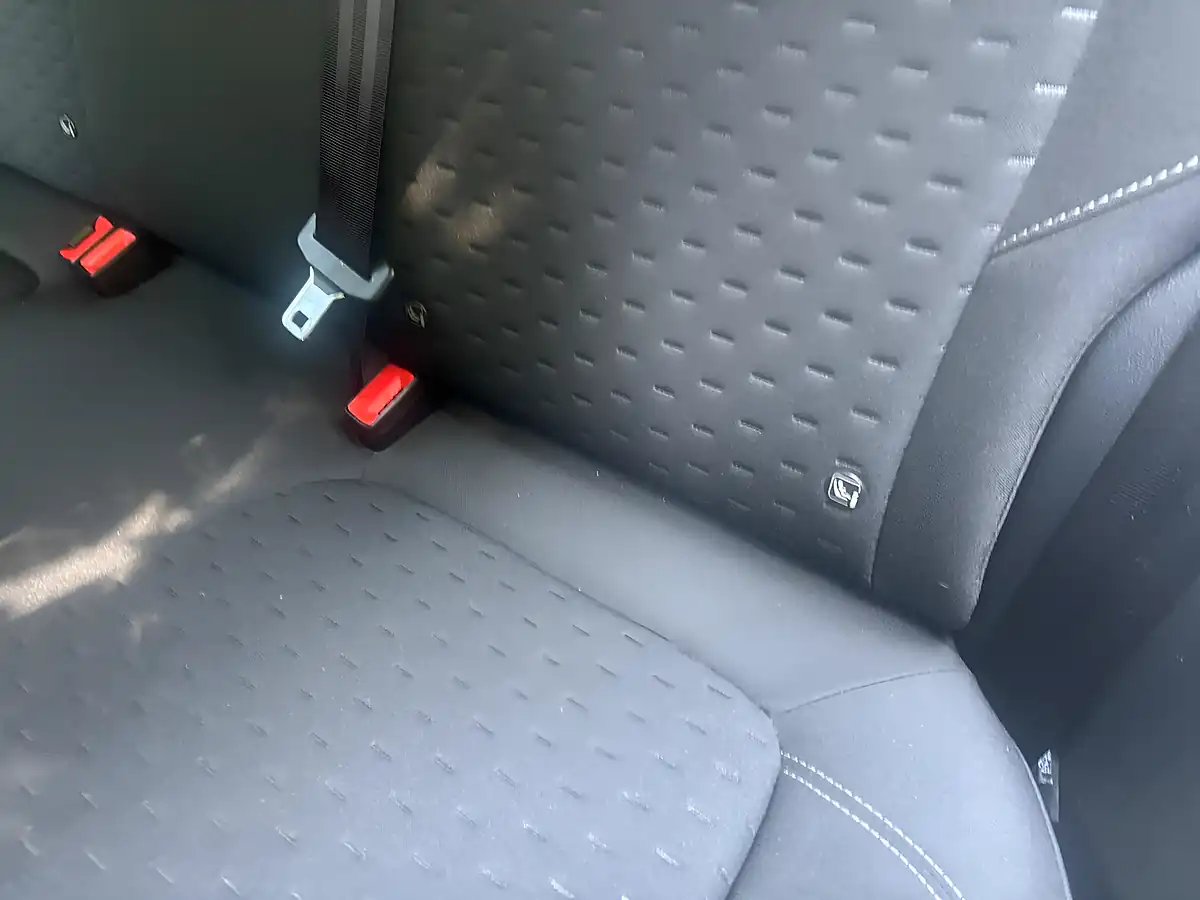 Used 2025 Ford Puma Titanium White - Interior and Exterior details 11