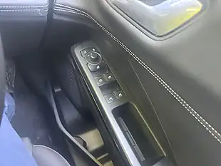 Used 2025 Ford Puma Titanium White - Interior and Exterior details 13
