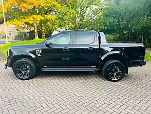 Used 2025 Ford Ranger Wildtrak Black - Interior and Exterior details 7