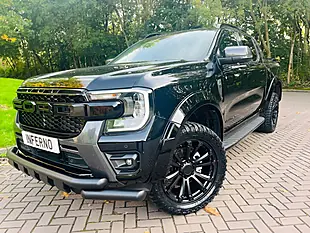 Used 2025 Ford Ranger Wildtrak Black - Interior and Exterior details 8