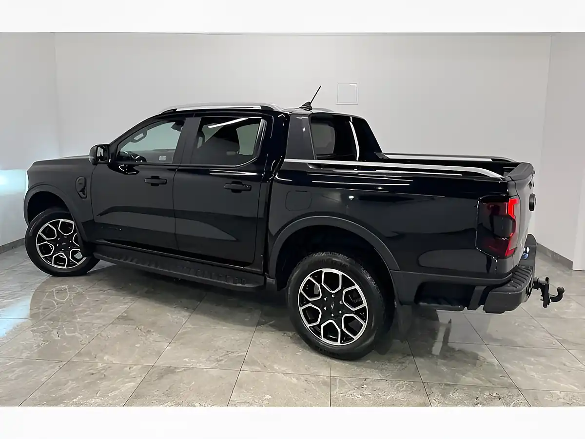 Used 2025 Ford Ranger Wildtrak Black - Interior and Exterior details 6