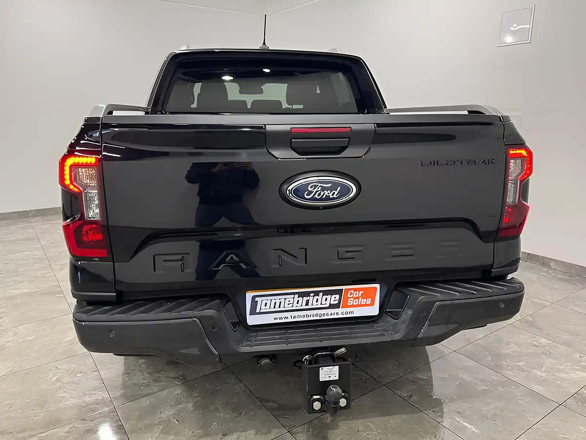Used 2025 Ford Ranger Wildtrak Black - Interior and Exterior details 7