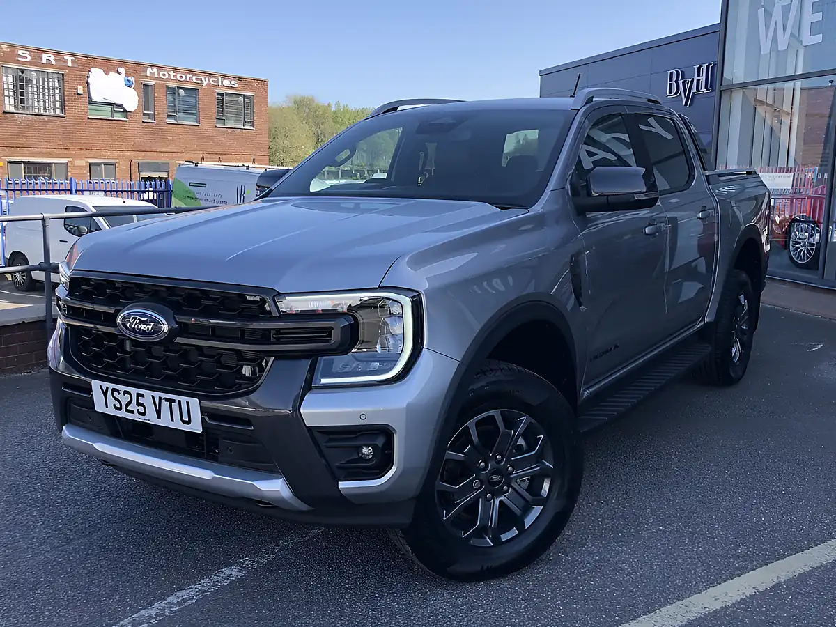 Used 2025 Ford Ranger Wildtrak Silver - Interior and Exterior details 3
