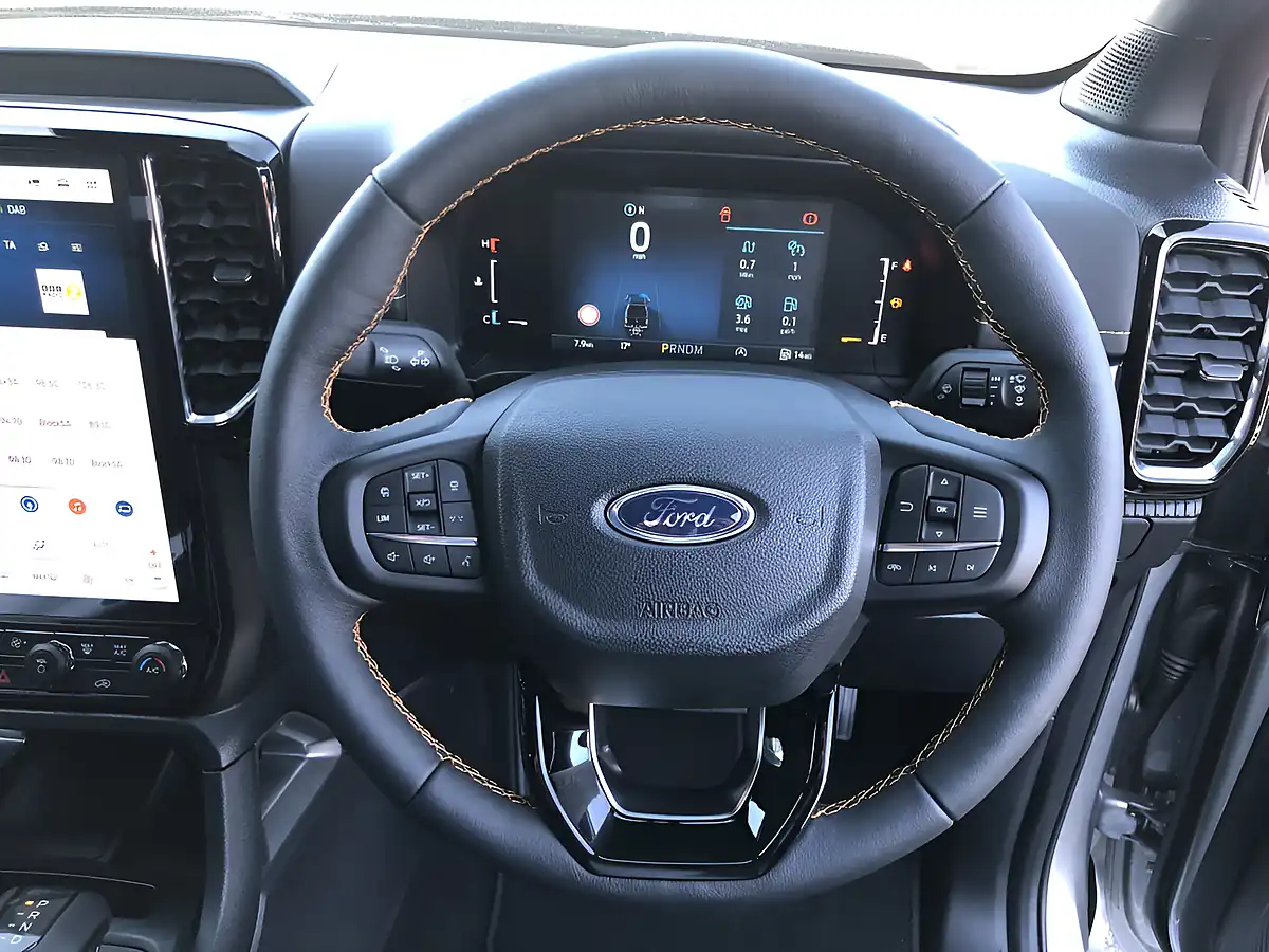 Used 2025 Ford Ranger Wildtrak Silver - Interior and Exterior details 7