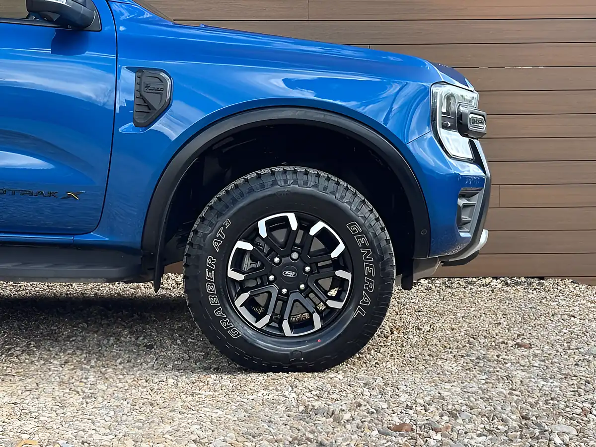 Used 2025 Ford Ranger Wildtrak X Blue Lightning - Interior and Exterior details 9