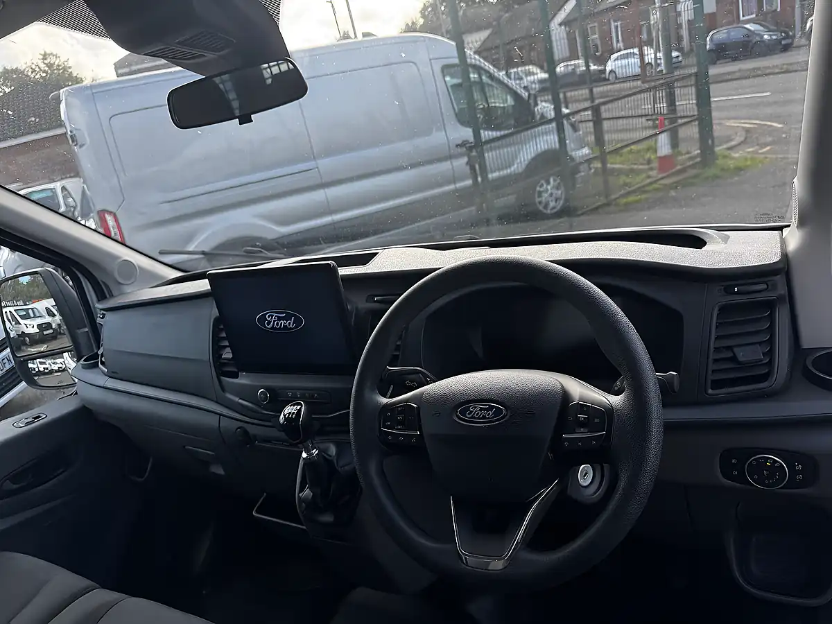 Used 2025 Ford Transit 350 Leader Frozen White (solid Colour) - Interior and Exterior details 5