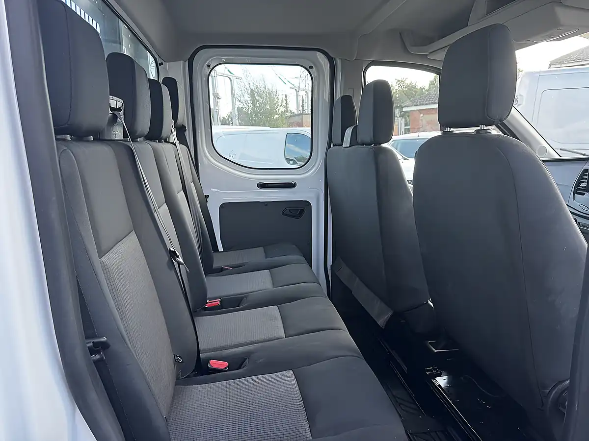 Used 2025 Ford Transit 350 Leader Frozen White (solid Colour) - Interior and Exterior details 8