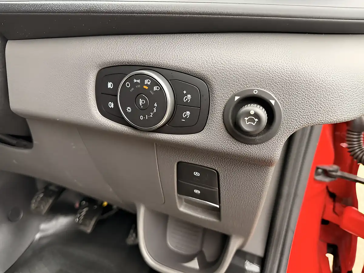Used 2025 Ford Transit 350 Leader Red - Interior and Exterior details 16
