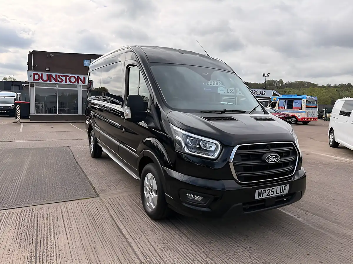 Used 2025 Ford Transit 350 Limited Black - Front View