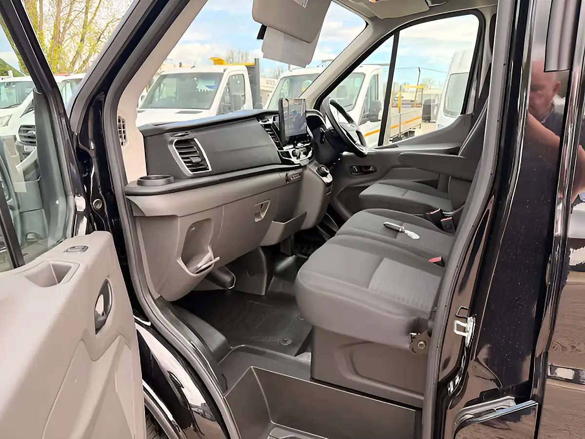 Used 2025 Ford Transit 350 Limited Black - Interior and Exterior details 16