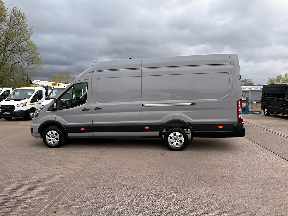 Used 2025 Ford Transit 350 Limited Grey - Interior and Exterior details 11