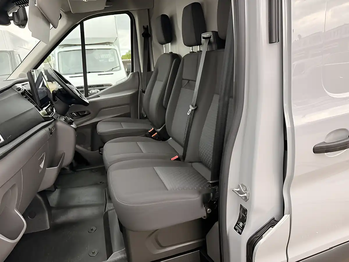 Used 2025 Ford Transit 350 Limited White - Interior and Exterior details 14