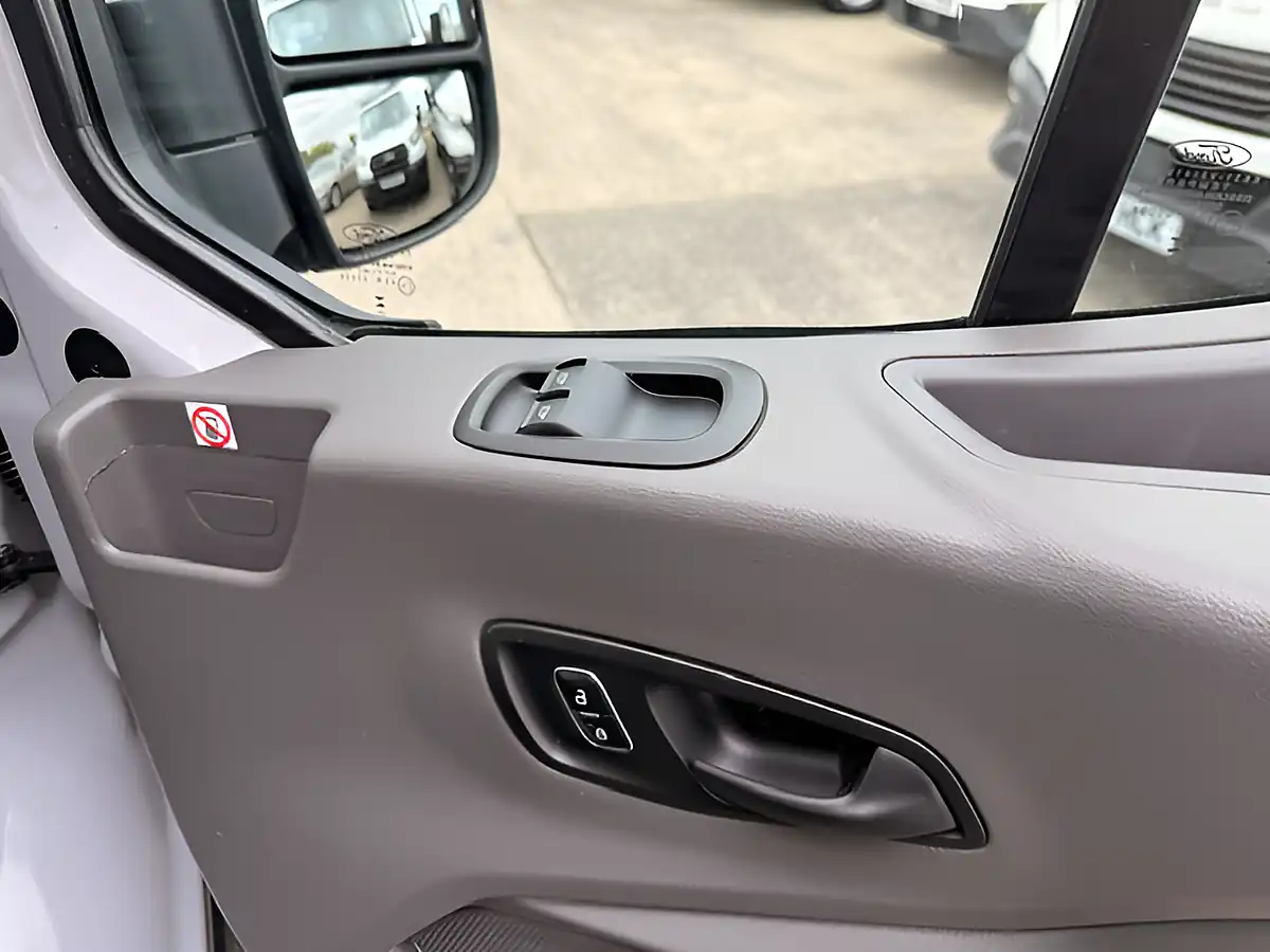 Used 2025 Ford Transit 350 Limited White - Interior and Exterior details 20