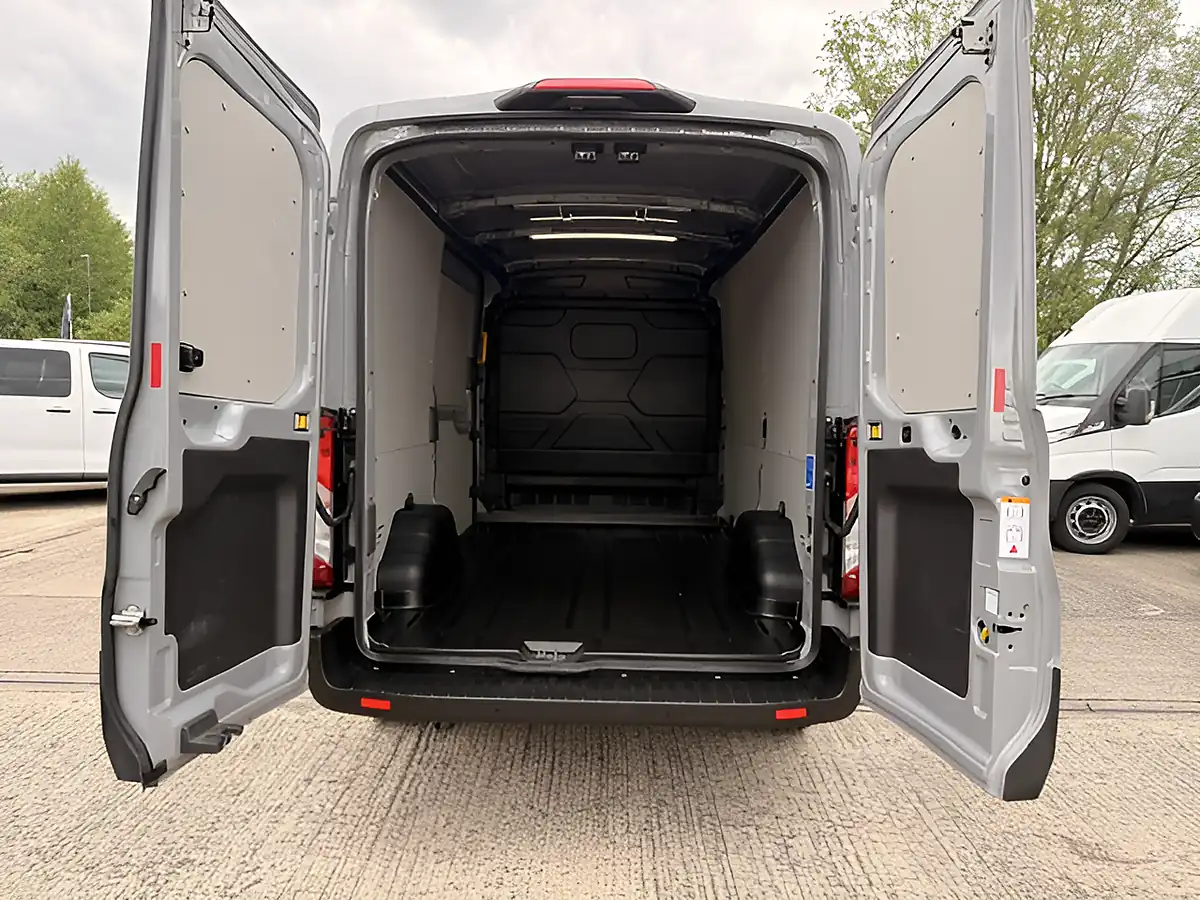 Used 2025 Ford Transit 350 Limited White - Interior and Exterior details 5
