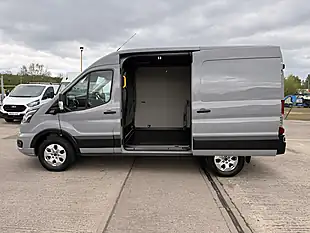 Used 2025 Ford Transit 350 Limited White - Interior and Exterior details 8