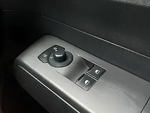 Used 2025 Ford Transit Courier Trend Frozen White - Interior and Exterior details 12
