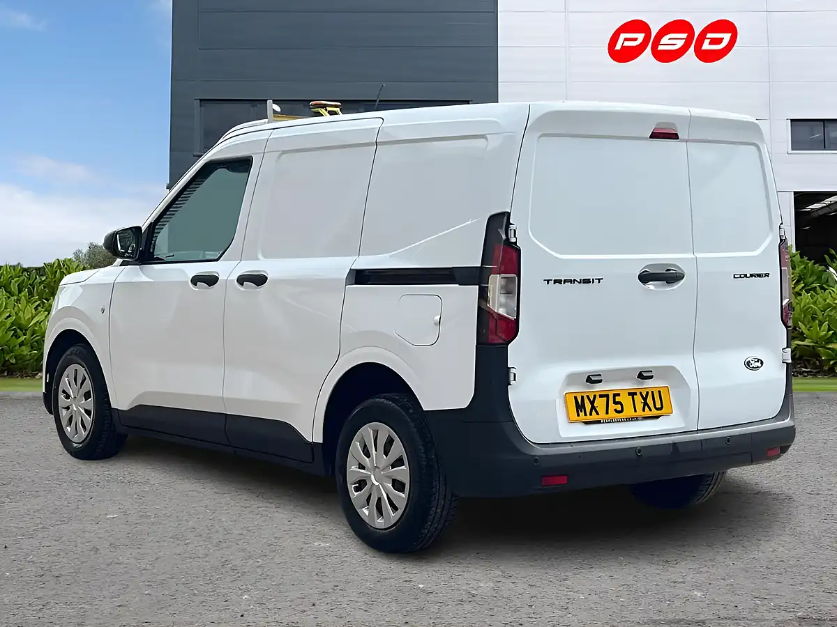 Used 2025 Ford Transit Courier Trend Frozen White - Interior and Exterior details 5