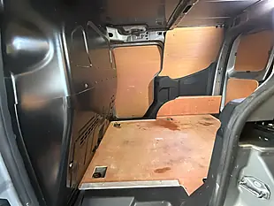 Used 2025 Ford Transit Courier Trend Silver - Interior and Exterior details 10