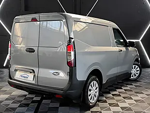 Used 2025 Ford Transit Courier Trend Silver - Interior and Exterior details 17