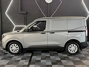 Used 2025 Ford Transit Courier Trend Silver - Interior and Exterior details 6