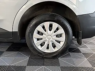 Used 2025 Ford Transit Courier Trend Silver - Interior and Exterior details 9