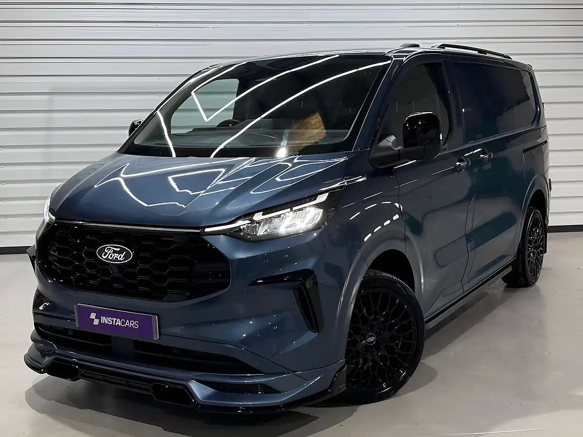 Used 2025 Ford Transit Custom 300 Limited Blue Metallic - Front View