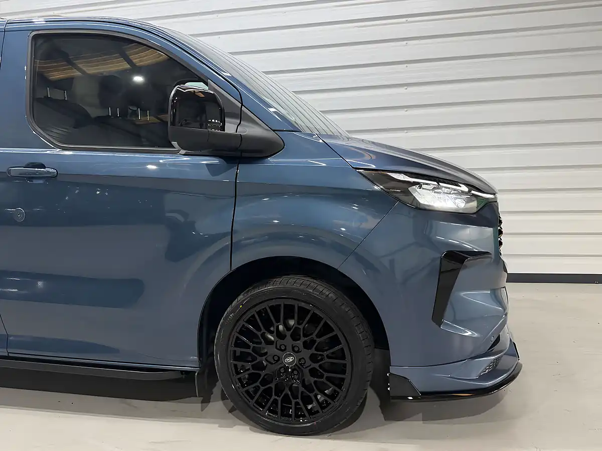 Used 2025 Ford Transit Custom 300 Limited Blue Metallic - Interior and Exterior details 10