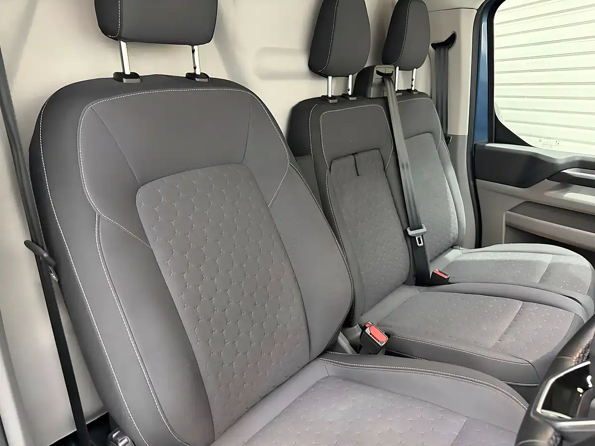 Used 2025 Ford Transit Custom 300 Limited Blue Metallic - Interior and Exterior details 20